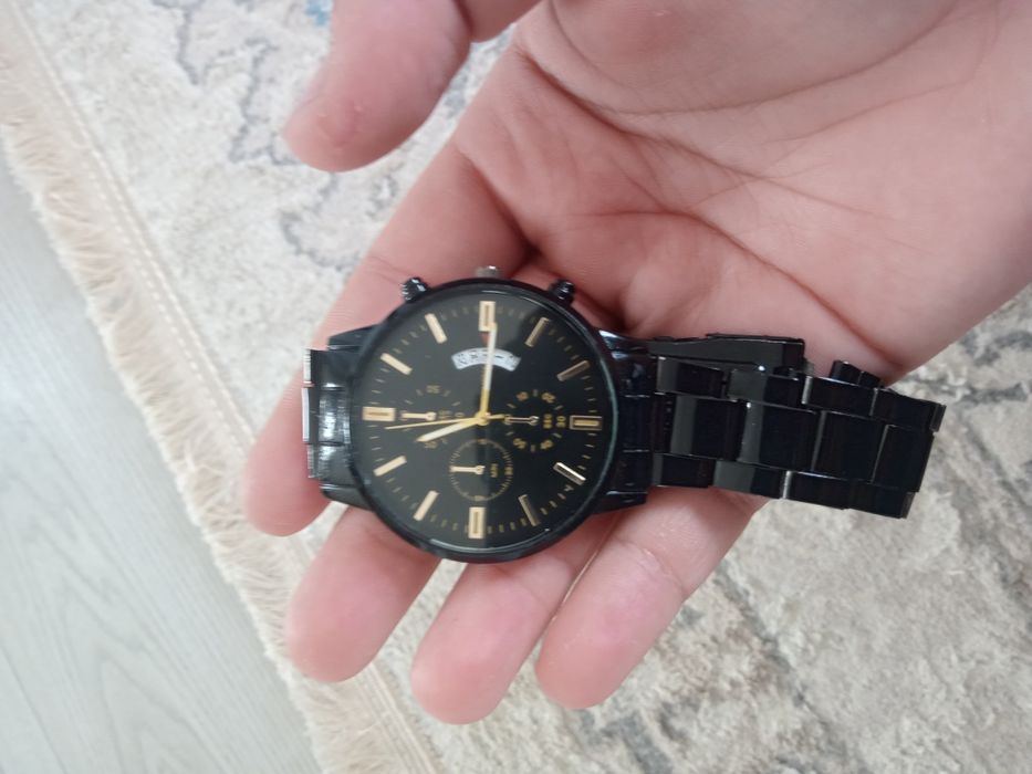 Продам часы за 3500тг