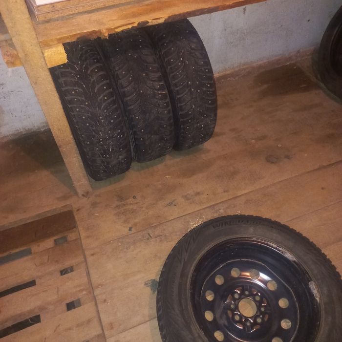 Шипованная резина