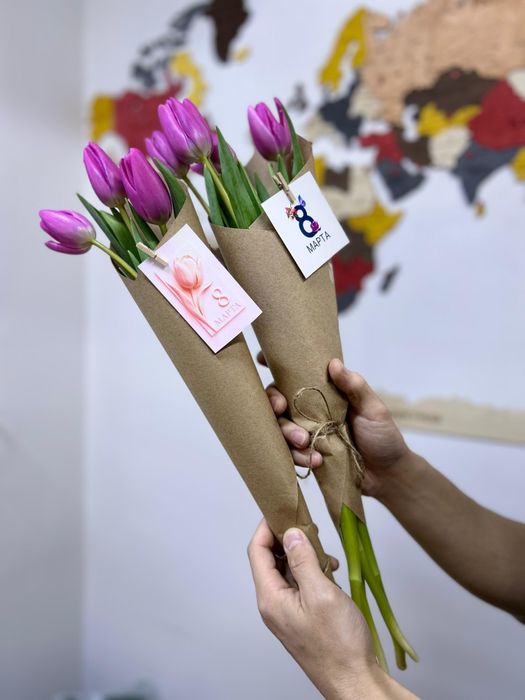 Тюльпаны крупные