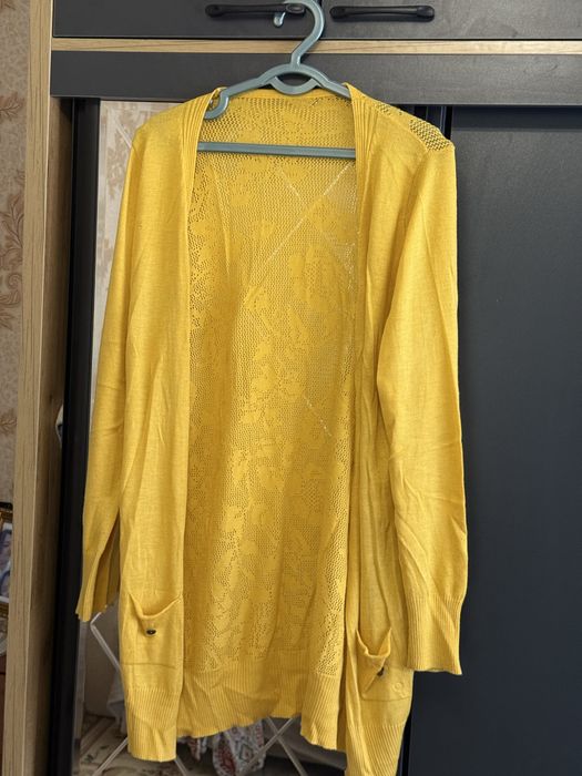 Вещи женские б/у пару раз