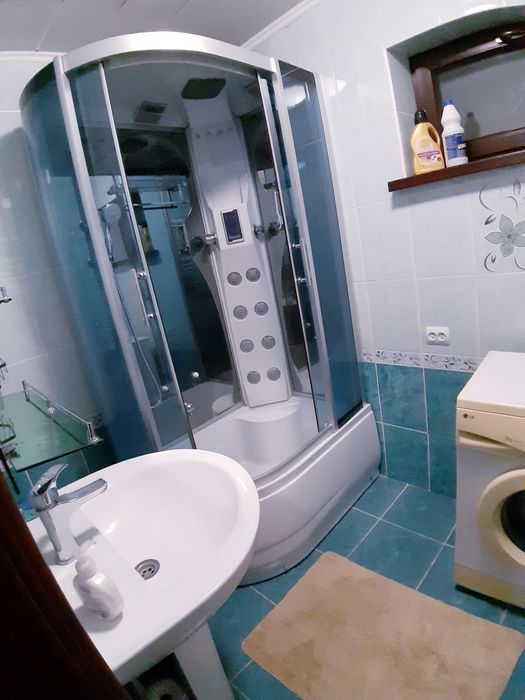 Сдаётся по суточных квартира центре города