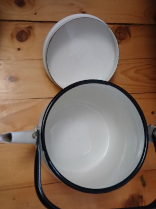 Лот емайлирани съдове