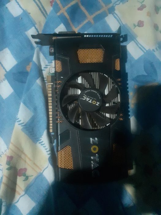 placa baza dell plus memori si placa video