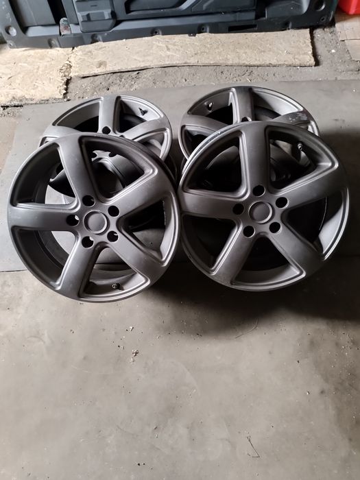 Продам автозапчасти от кароллы