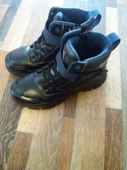 Осенние утепленные ботинки