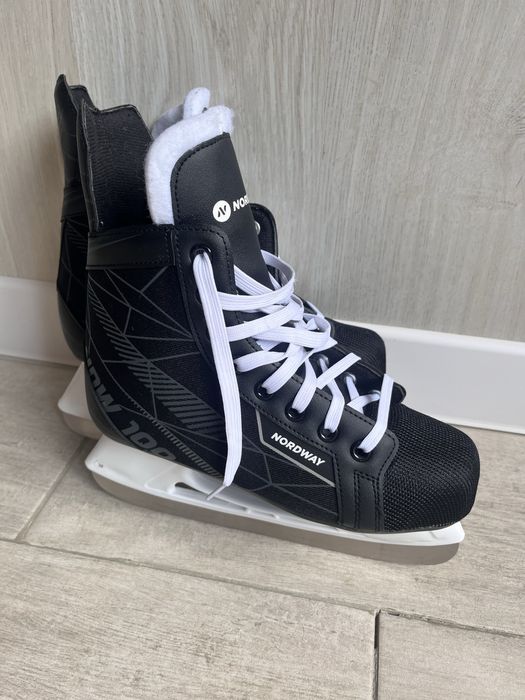 Продам коньки в отличном состоянии.