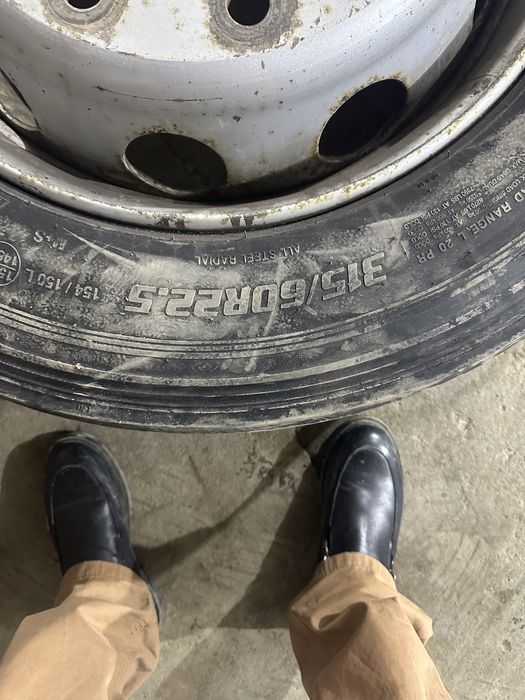 Продам шины с дисками