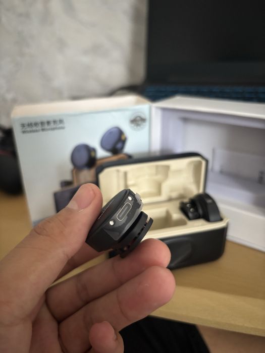 Петличка микрафон