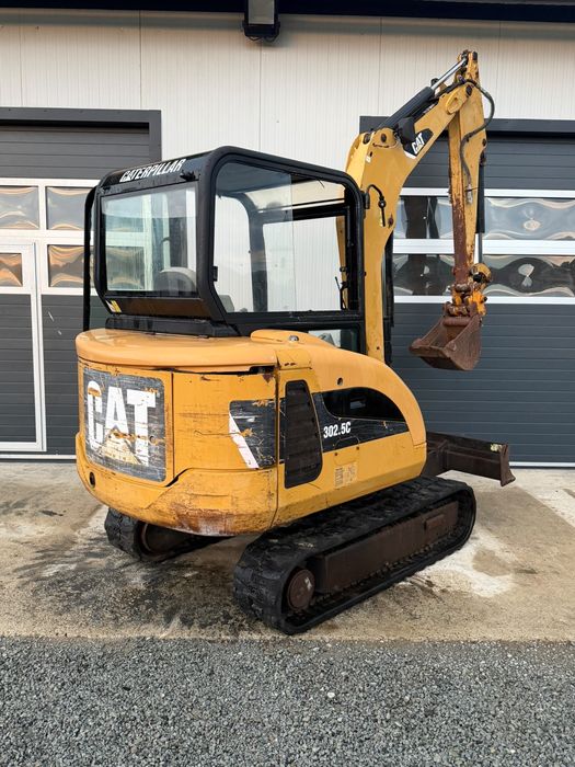 Mniescavatir cat 2,8 tone