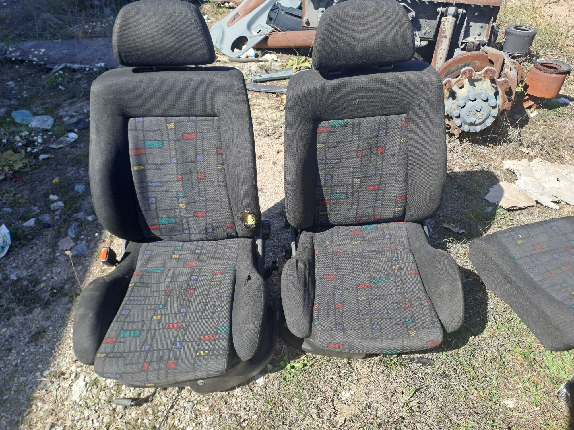 Голф 3 на части. гр. Рудозем • OLX.bg