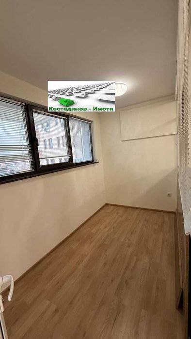 Продава се Офис в Пловдив, Кършияка - 163 кв.м за 1565 €/кв.м - Снимка #5