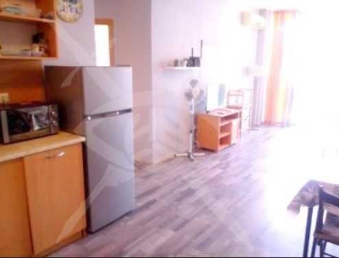 Продава се Двустаен апартамент в к.к. Слънчев бряг - 74 кв.м за 1257 €/кв.м - Снимка #3