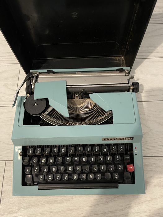 Maşina de scris (dactilograf) Matritsa