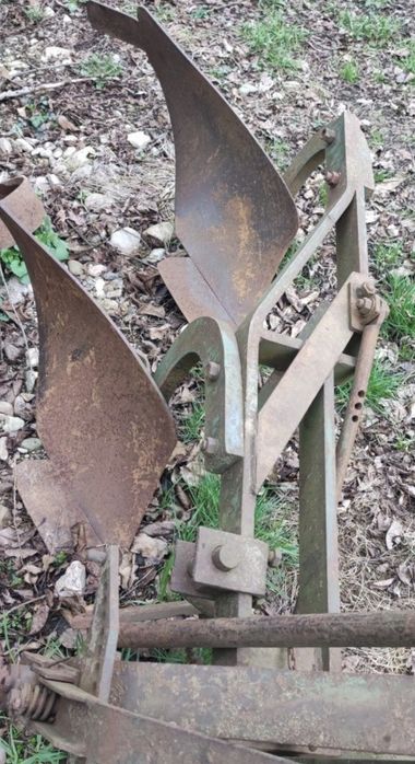 Plug sârbesc 2 trupițe (cormane, brazde) Beius • OLX.ro