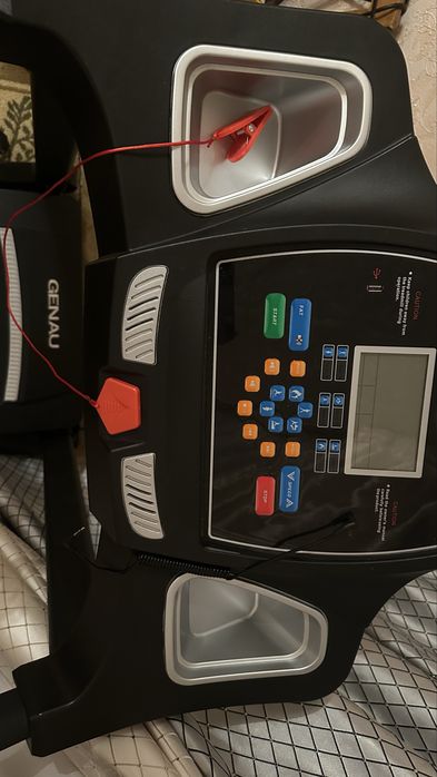 Продается беговая дорожка Genau TR-50