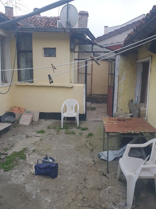 Продавам къща в гр.Сливен