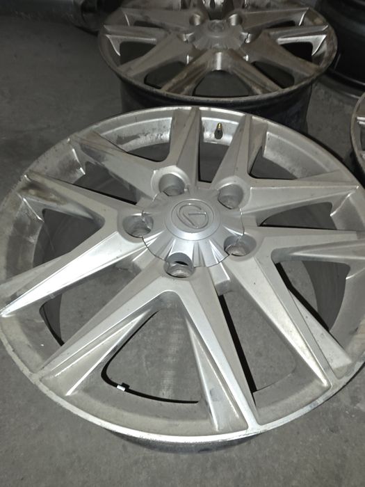 Продам диски r20 LEXUS