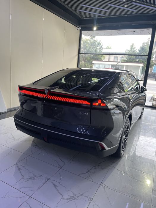 Deepal SL03 sport gibrid