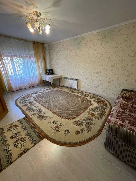 Продам 2-х этажный дом, район Келешек.