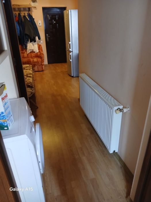 Închiriez apartament