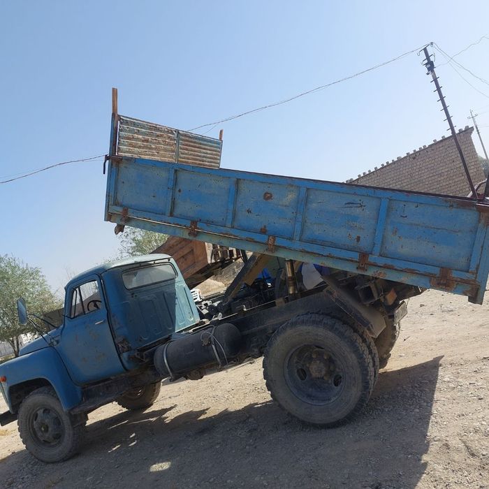 Samasvol Gaz 53 mashinasi