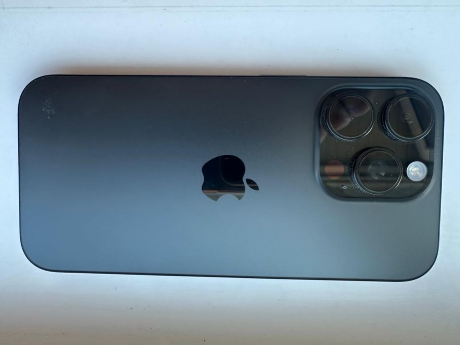 Срочно Айфон 16про сатылады.