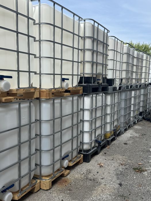 Бидони/Цистерни/ibc-контейнери 1-тон/1000 литра за вода,горива,течност