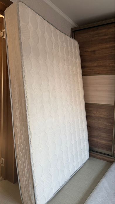 Матрас бу продам