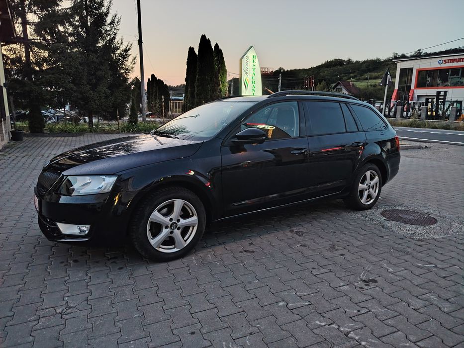 Vand Skoda Octavia 2014 /150PS/Climatronic/Senzori parcare/Pilot Automat!