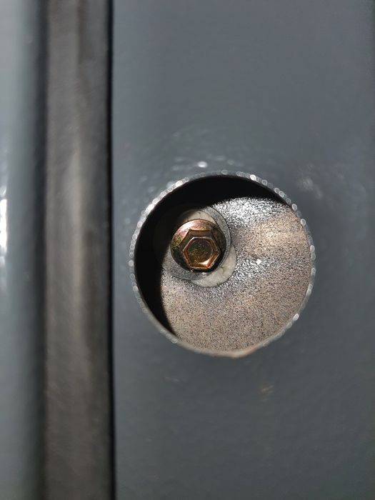 Дверь металлическая