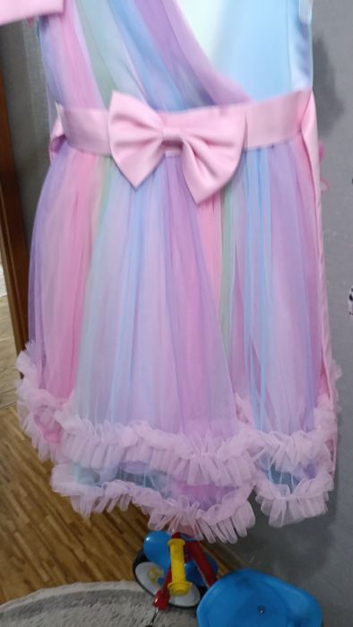 Продам бальное платье