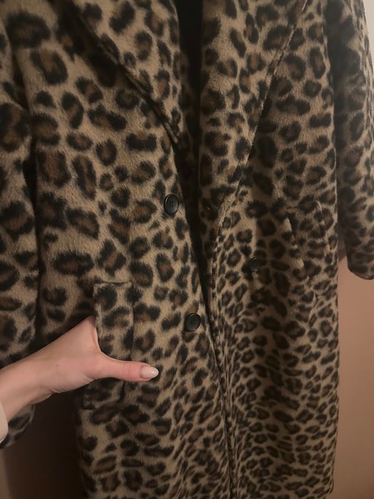 Преходно палто Stradivarius