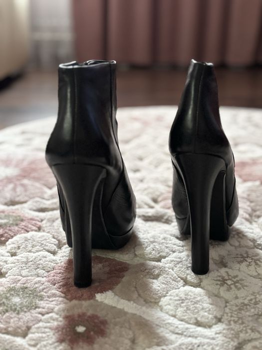 Botine Zara piele naturala!