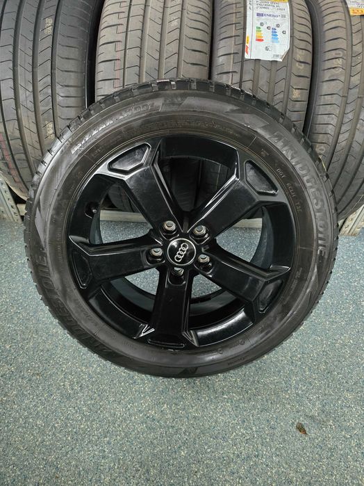 Jante Audi Q2 Anvelope iarna Bridgestone Blizzak LM 215 55 R17