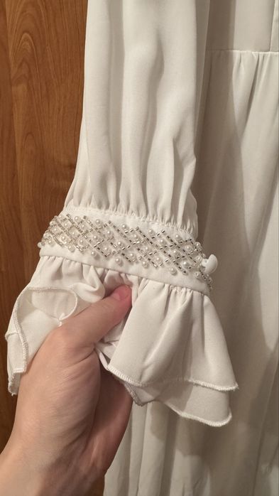 Продам белое платье
