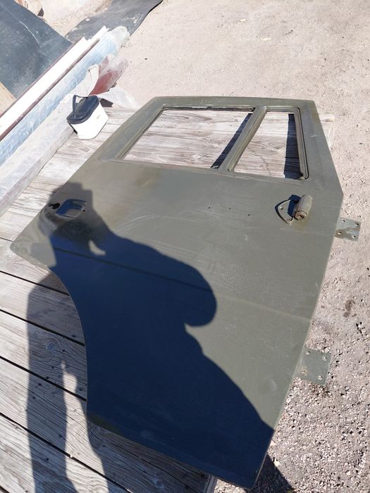 Дверь на камаз правая