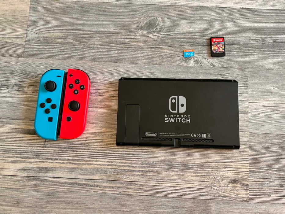 Nintendo Switch - Нинтендо конзола - Като нов!!!