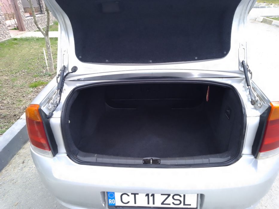 Vând Opel Vectra C