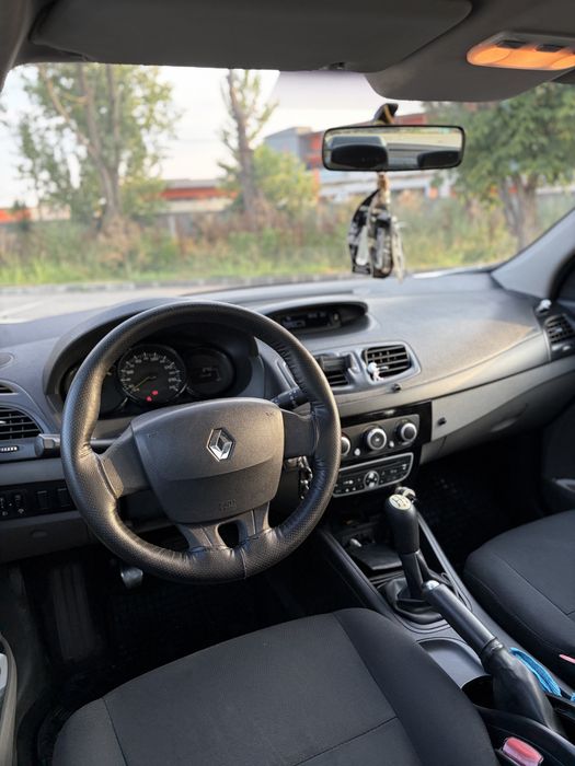 RENAULT Fluence 2012 — imagine 5