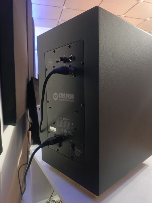 Rcf ayra pro 8 пара