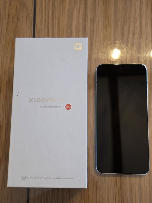 Xiaomi  13    5G