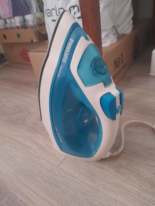 Утюг за 8000 тыс philips