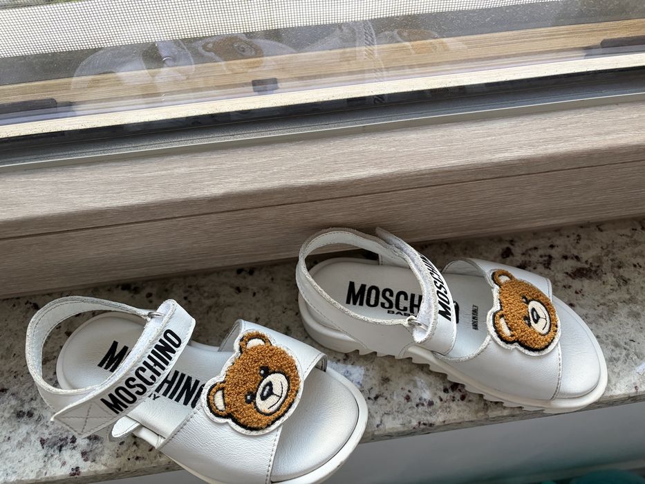 Sandalute Moschino