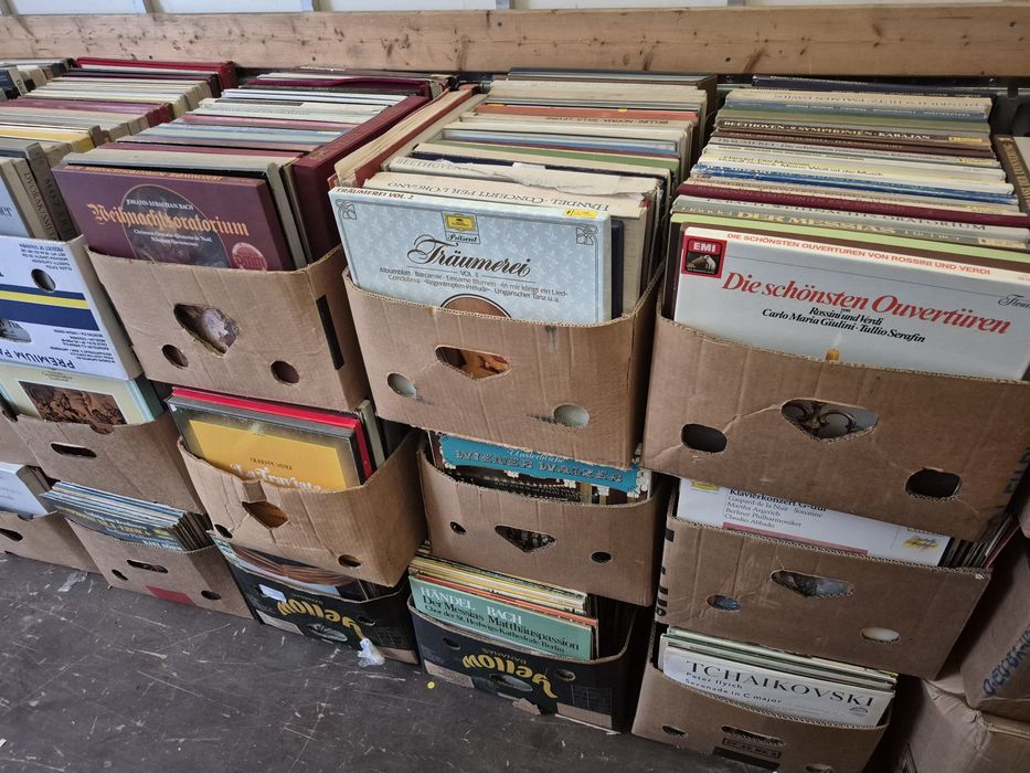 Vând lot 1000lp Discuri Vinil cu muzica clasica mixta pentru pick Up