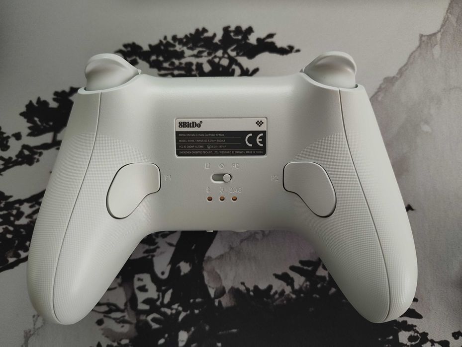 Продавам контролер :8BitDo - Ultimate 3-mode