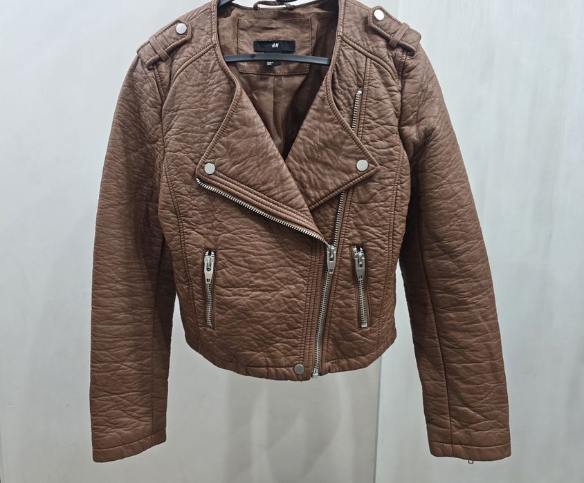 Яке от еко кожа Н&М