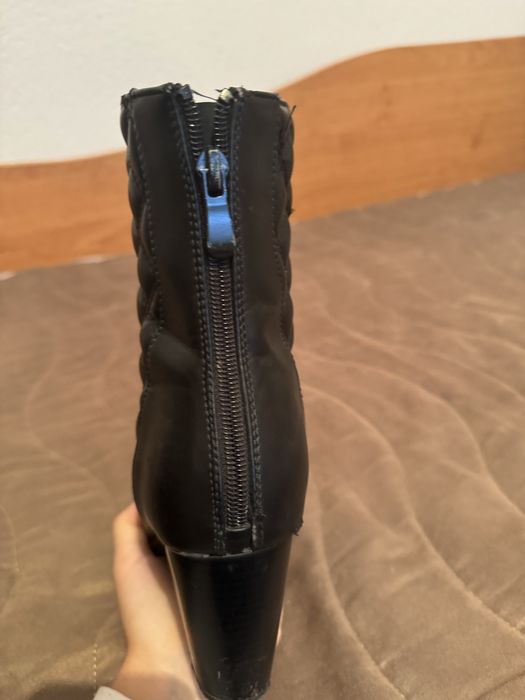 Дамски боти с тол