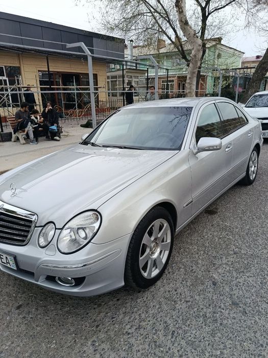 Мерседес Е320 сотилади холати зур