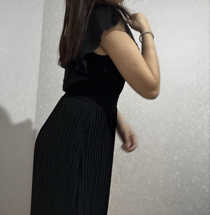 Продам платье, размер 46 (подойдёт и  на 44).