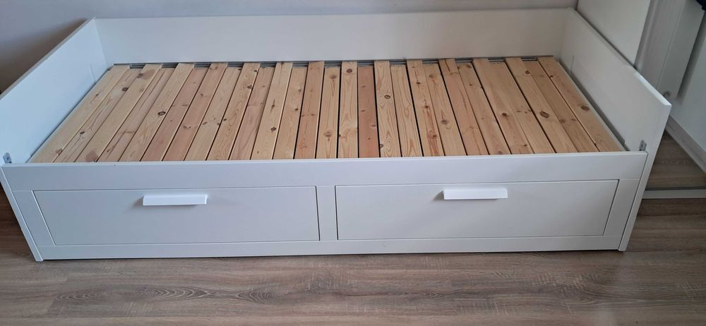 Divan Ikea Brimnes